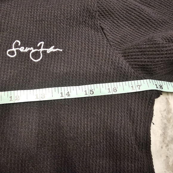 Sean John Black Waffle Knit Long Sleeve Shirt Men's Medium Logo Cuff & Chest - Picture 5 of 8